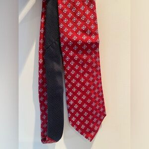 Tommy Hilfiger silk necktie - red patterned